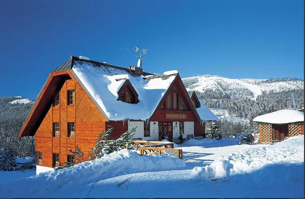 Apartment With 2 Rooms And Kitchen Pension Kubu Špindlerŭv Mlýn